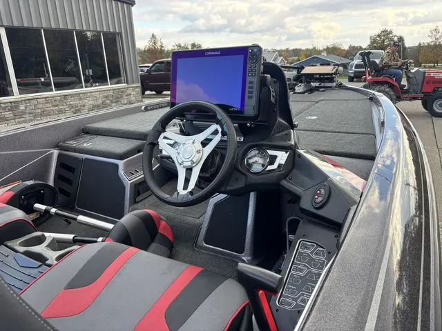 Slide: The Image of Skeeter FX20 Limited Edition 2019 - 5