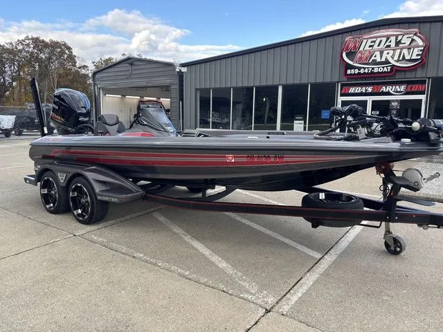 Slide: The Image of Skeeter FX20 Limited Edition 2019 - 8