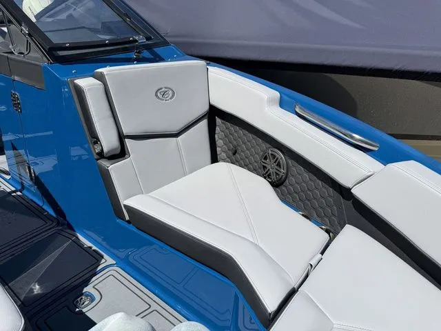 Slide: The Image of Interior of 2026 Cobalt R6 Surf with luxurious seating. - 33