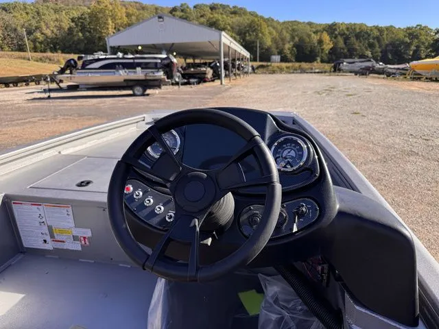 Slide: The Image of Lowe Outlet 20 2026 - 7