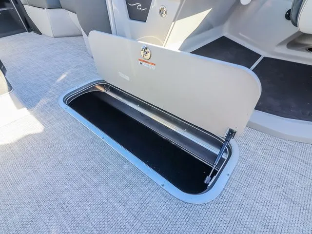 Slide: The Image of Alera M 23Q 2026 - 27