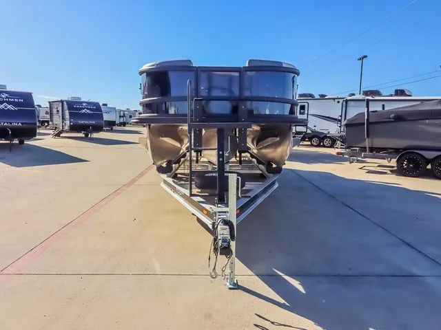 Slide: The Image of Alera M 23Q 2026 - 3