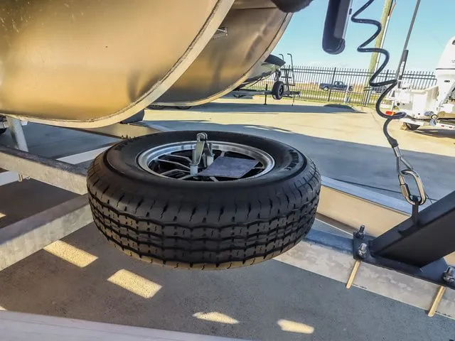 Slide: The Image of Alera M 23Q 2026 - 35