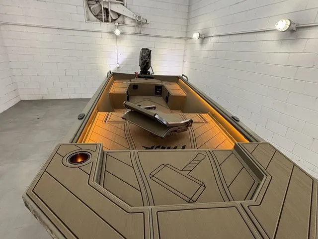 Slide: The Image of Thor 1754 Timber Hammer Elite 2026 - 27