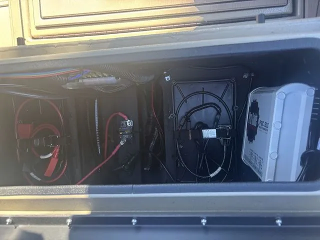 Slide: The Image of Thor 1900 Lake Hammer Side Console Elite 2026 - 13