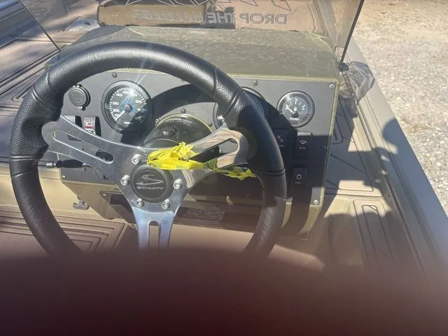 Slide: The Image of Thor 1900 Lake Hammer Side Console Elite 2026 - 16