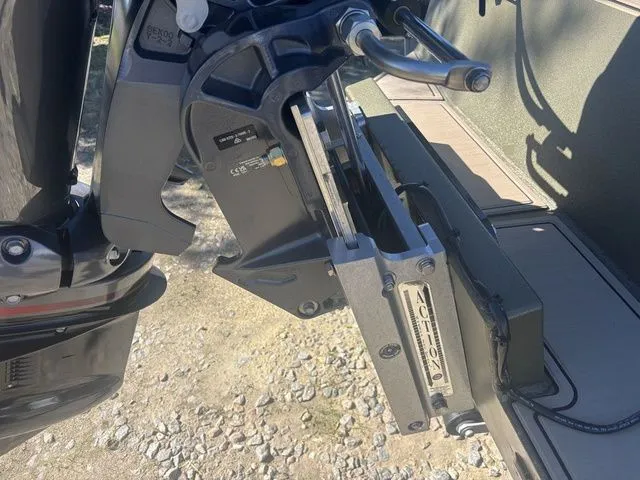 Slide: The Image of Thor 1900 Lake Hammer Side Console Elite 2026 - 22