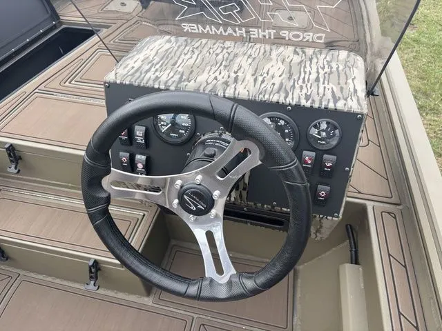 Slide: The Image of Thor 1900 Lake Hammer Side Console Elite 2026 - 34