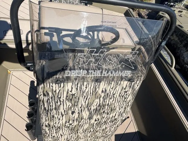 Slide: The Image of Thor 1900 Lake Hammer Center Console Elite 2026 - 26