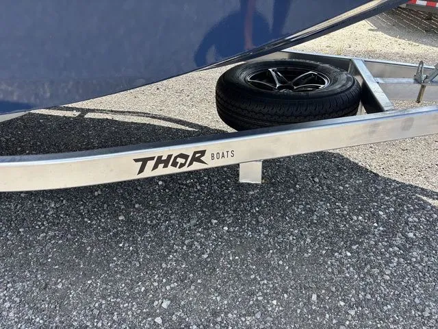 Slide: The Image of Thor 1900 Lake Hammer Center Console Elite 2026 - 24