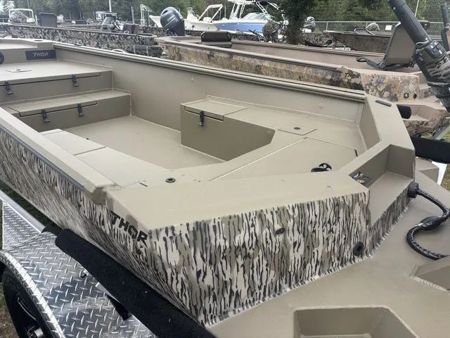 Slide: The Image of Thor 1754 Timber Hammer Deluxe 2026 - 8