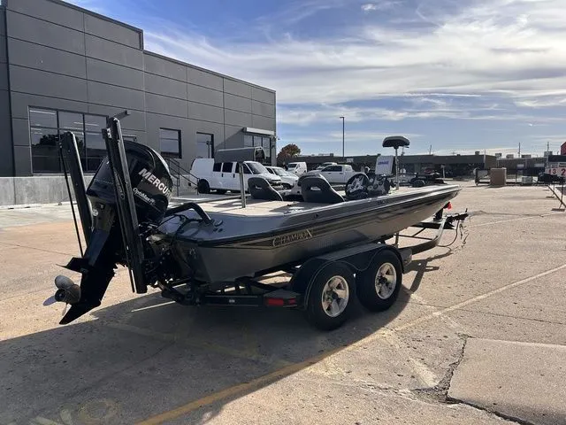 Slide: The Image of Champion CX183 2010 - 7