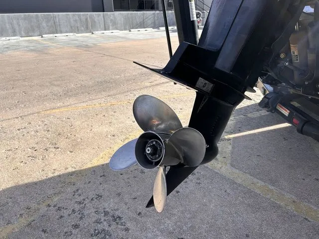 Slide: The Image of Champion CX183 2010 - 9