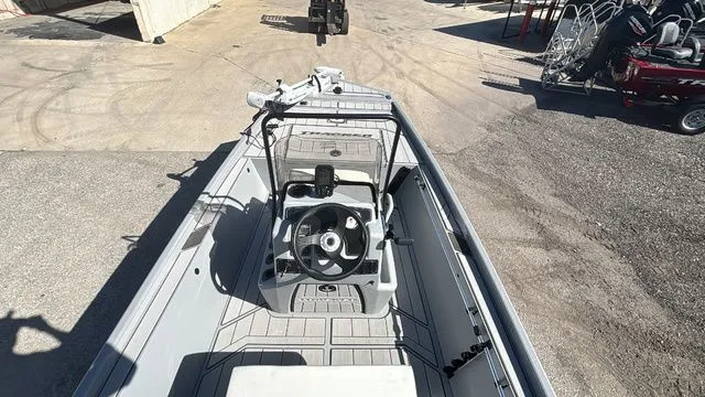 Slide: The Image of Tracker CLASSIC CC 2026 - 14