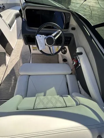 Slide: The Image of Regal LS4 2019 - 7