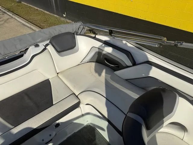 Slide: The Image of Yamaha SX192 2015 - 26