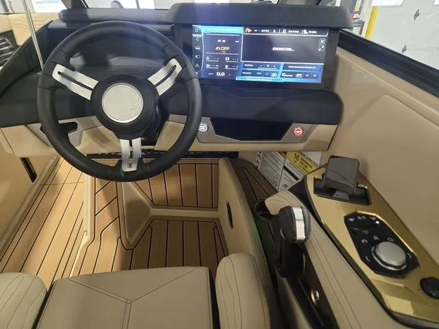 Slide: The Image of Nautique Super Air Nautique G23 2026 - 19