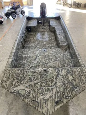 Slide: The Image of SeaArk DXS 2072 SLD 2026 - 10