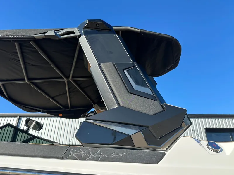 Slide: The Image of Nautique Super Air Nautique G23 Paragon 2026 - 12