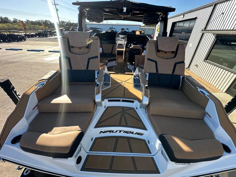 Slide: The Image of Nautique Super Air Nautique G23 Paragon 2026 - 14