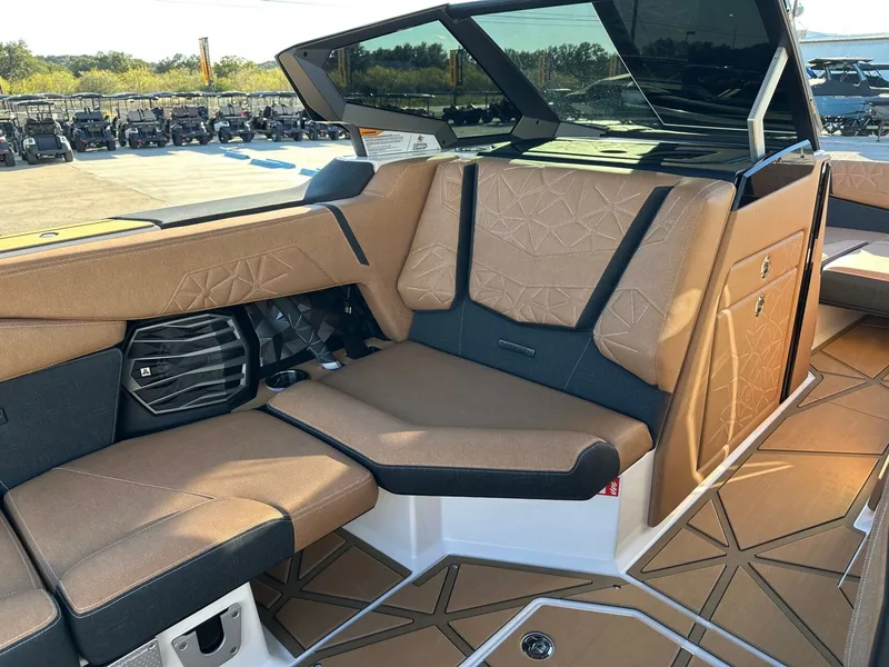 Slide: The Image of Nautique Super Air Nautique G23 Paragon 2026 - 26