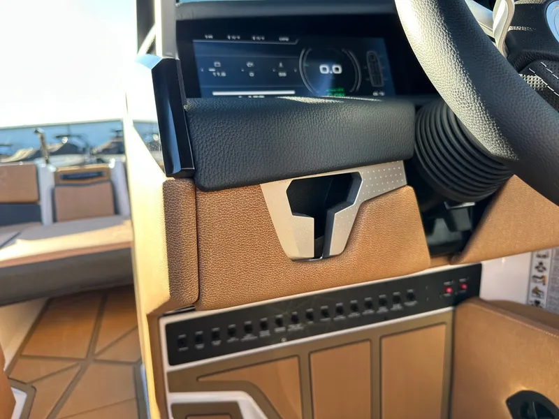 Slide: The Image of Nautique Super Air Nautique G23 Paragon 2026 - 35