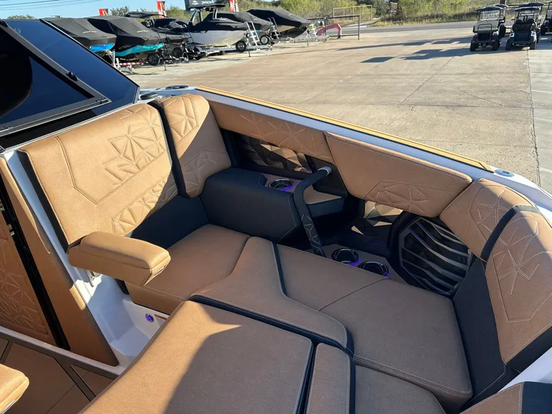 Slide: The Image of Nautique Super Air Nautique G23 Paragon 2026 - 53