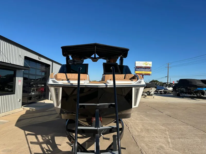 Slide: The Image of Nautique Super Air Nautique G23 Paragon 2026 - 9