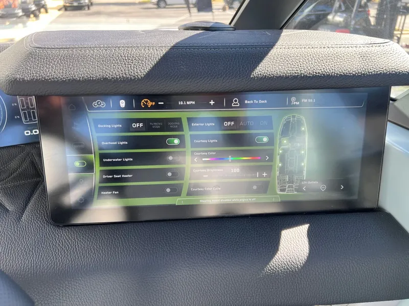 Slide: The Image of Nautique Super Air Nautique G25 Paragon 2026 - 33