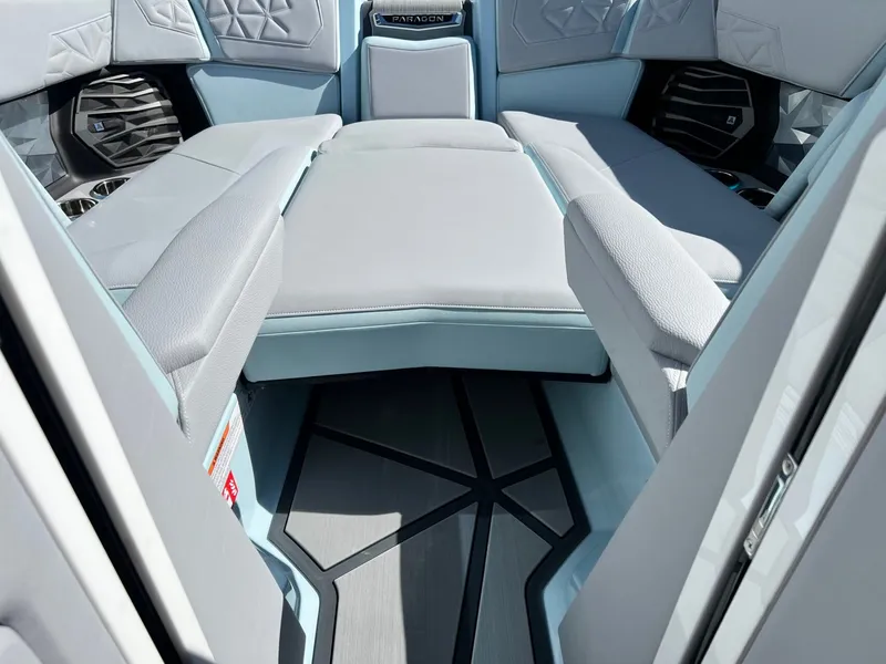 Slide: The Image of Nautique Super Air Nautique G25 Paragon 2026 - 44