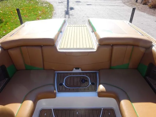 Slide: The Image of Nautique 210 Super Air Nautique 2016 - 14