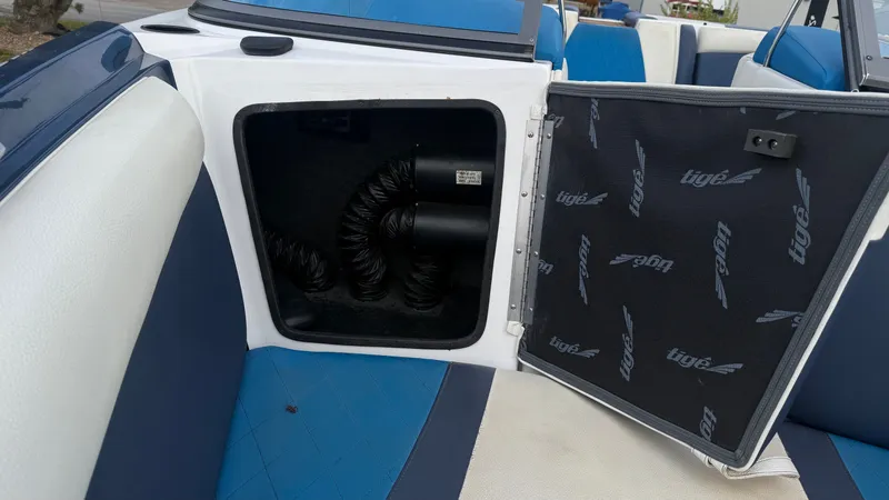 Slide: The Image of Tigé R21 2019 - 11