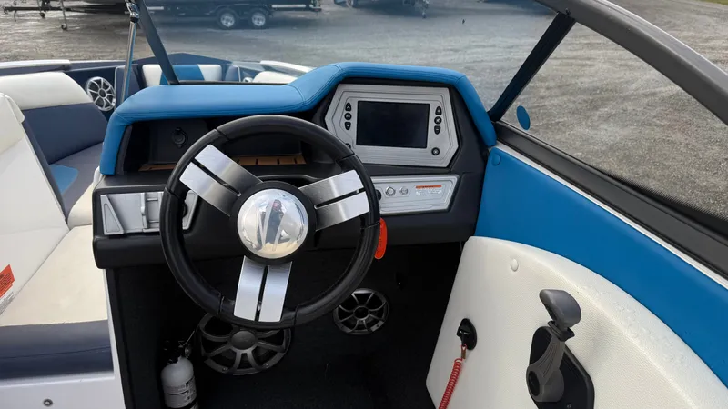 Slide: The Image of Tigé R21 2019 - 13