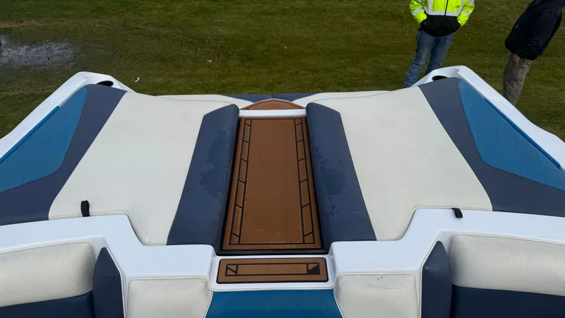 Slide: The Image of Tigé R21 2019 - 19