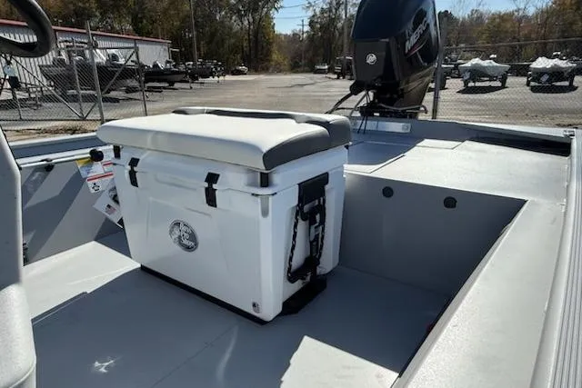 Slide: The Image of 2026 Tracker Bass Tracker Classic CC boat interior with cooler and seating. - 6