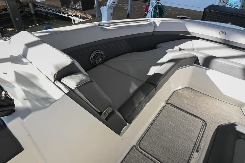 Slide: The Image of 2024 Cobalt R8 boat interior with luxurious seating and modern design. - 39