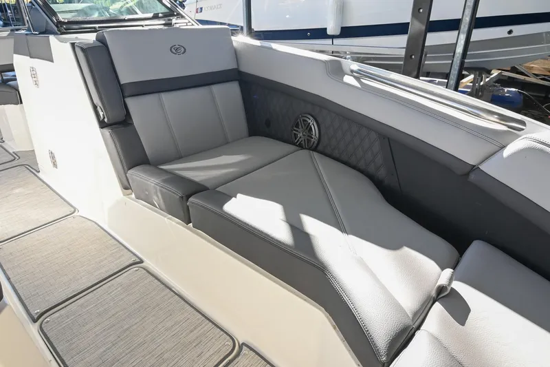 Slide: The Image of 2024 Cobalt R8 boat interior with luxurious seating and modern design. - 40