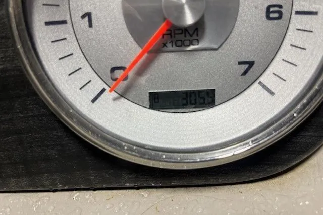 Slide: The Image of Tachometer of 2016 Harris Grand Mariner SEL 250 showing 3055 RPM. - 14