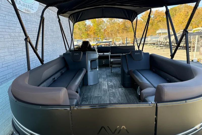 Slide: The Image of 2026 Avalon 2585 LSZ Entertainer pontoon boat with spacious seating and canopy. - 17