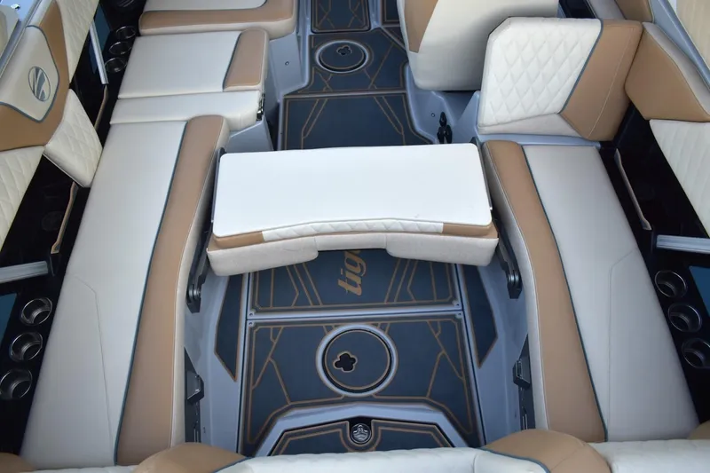 Slide: The Image of 2026 Tigé Z3 boat interior with luxurious seating and stylish design. - 71