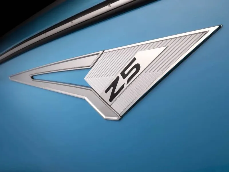 Slide: The Image of Tigé Z5 2024 - 9