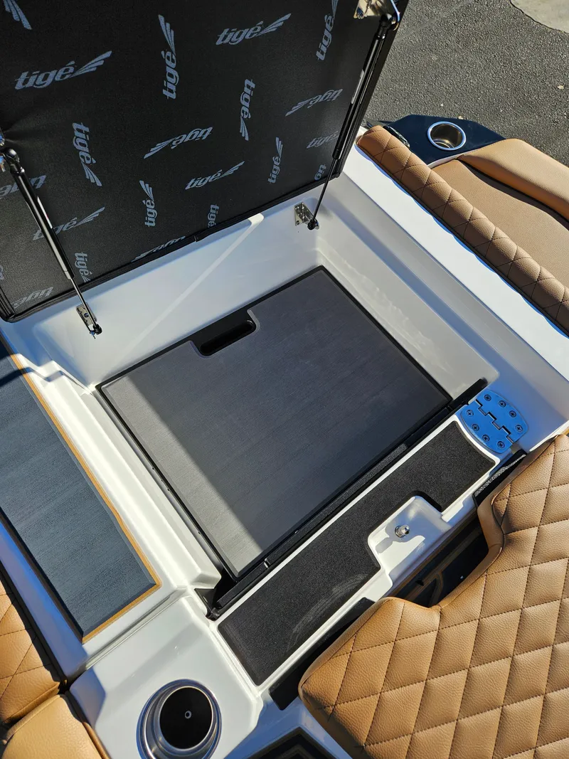 Slide: The Image of Tigé Z3 2026 - 26