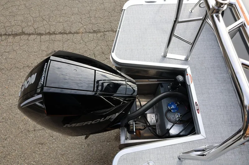 Slide: The Image of 2026 Harris CRUISER 230 SL boat with Mercury outboard motor, top view. - 20