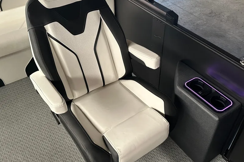 Slide: The Image of Luxurious Evotti 723 CS seat, 2026 model, with sleek design and illuminated cup holders. - 27