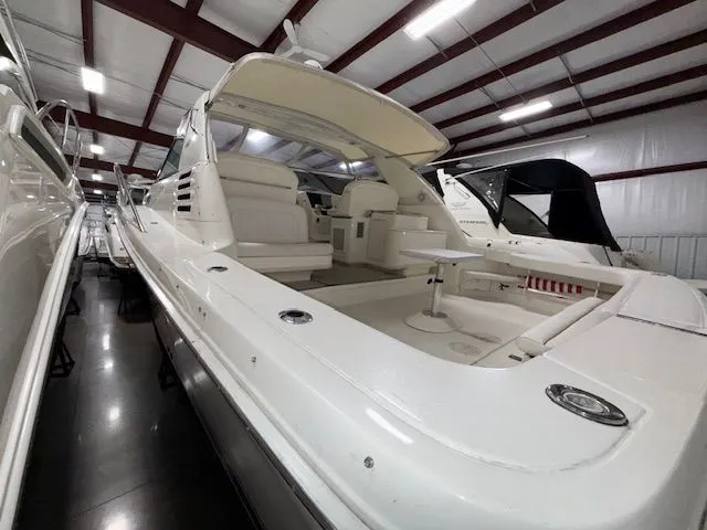 The Image of Sea Ray 370 Express Cruiser 1997 - 0