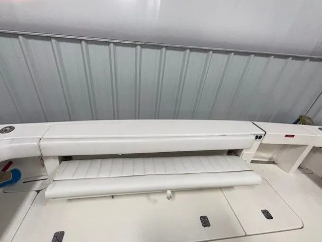 Slide: The Image of Sea Ray 370 Express Cruiser 1997 - 15