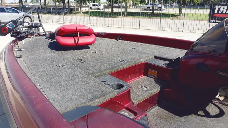 Slide: The Image of Triton Tr-19 2001 - 8