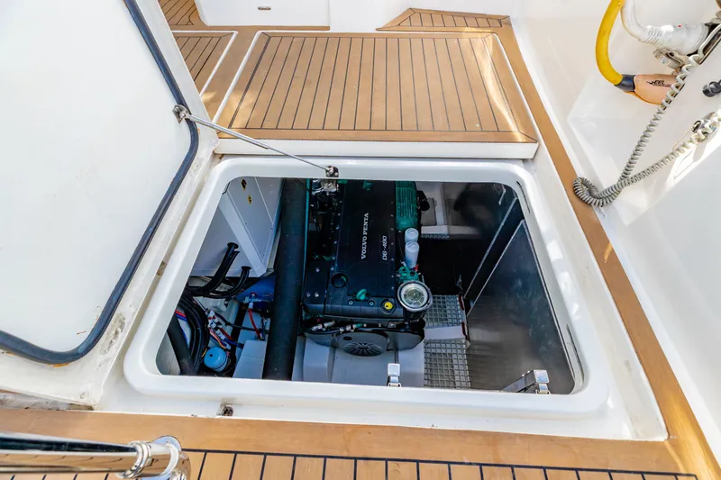 Slide: The Image of Aquila 54 Yacht 2022 - 105