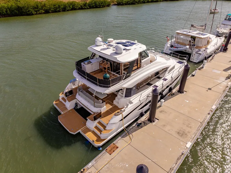 Slide: The Image of Aquila 54 Yacht 2022 - 20