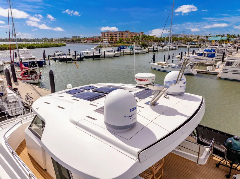 Slide: The Image of Aquila 54 Yacht 2022 - 21